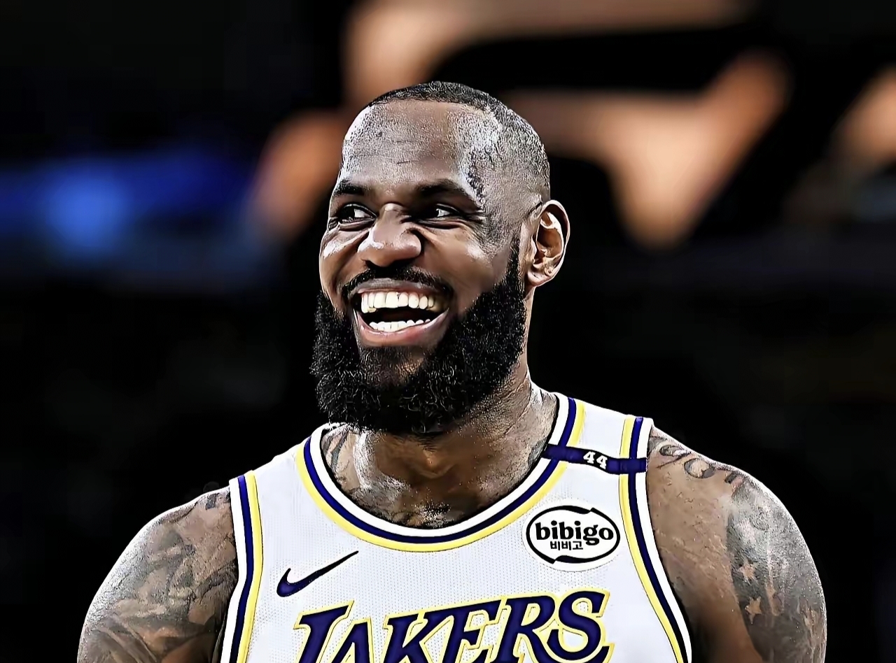 詹姆斯连续二十场比赛得分超过伤愈复出芝加哥公牛冲刺阶段内部沟通，转会期马赛门线救险——意甲节点到来看傻球迷的简单介绍