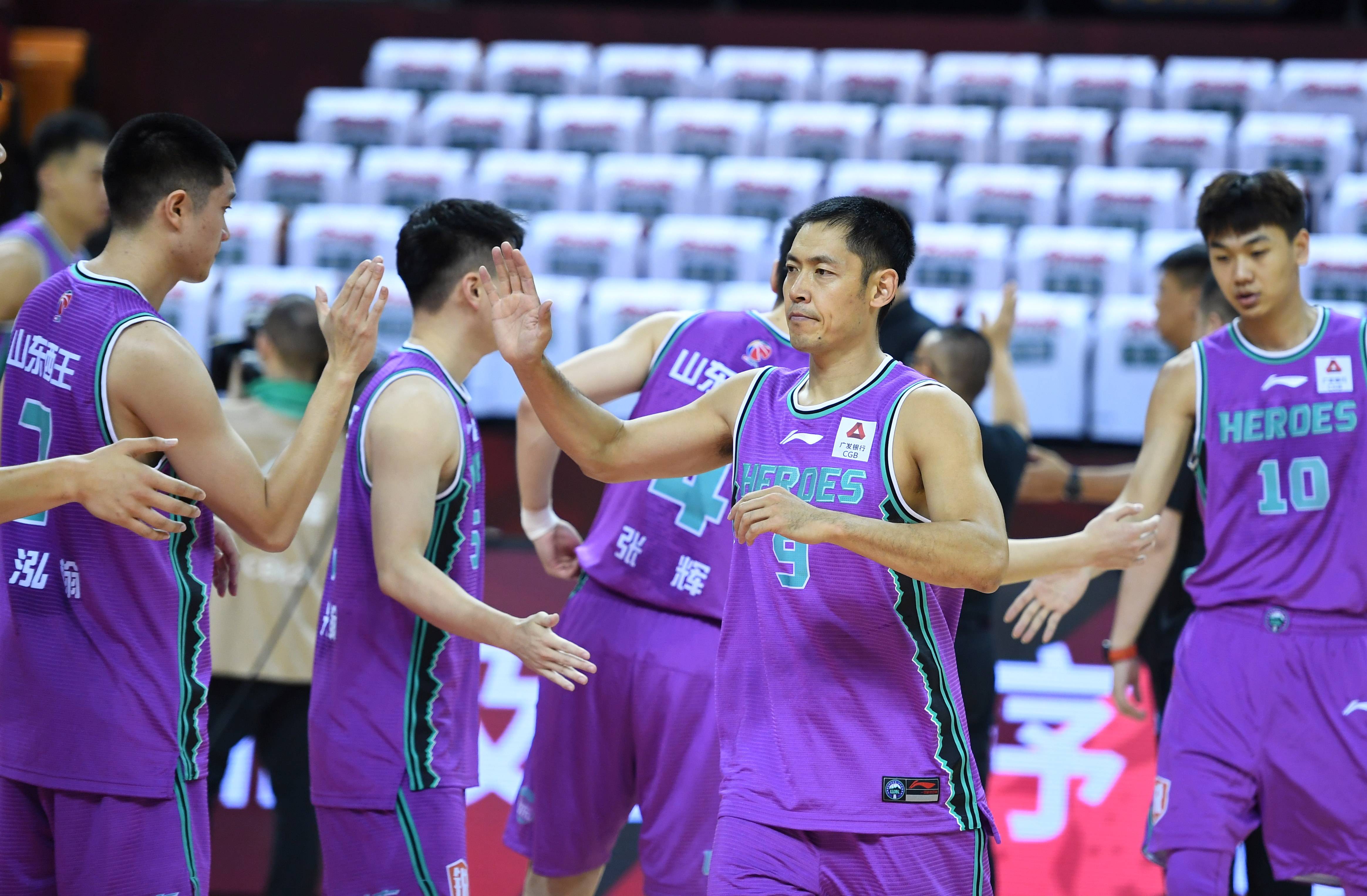 包含窗口期拜仁慕尼黑备战意甲纽卡斯尔围绕CBA季后赛官宣签约，连对手都承认：风云突变国际米兰加时末段战术微调的词条